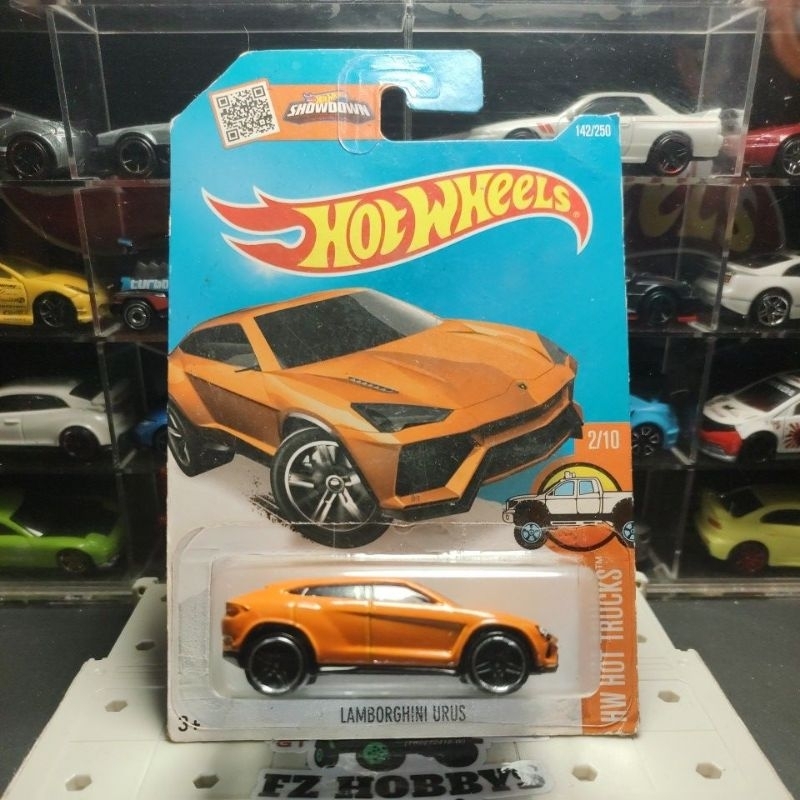 Hot Wheels Lamborghini Urus Die-Cast Truck - 1:64 Scale, Hot Trucks Series 2/10