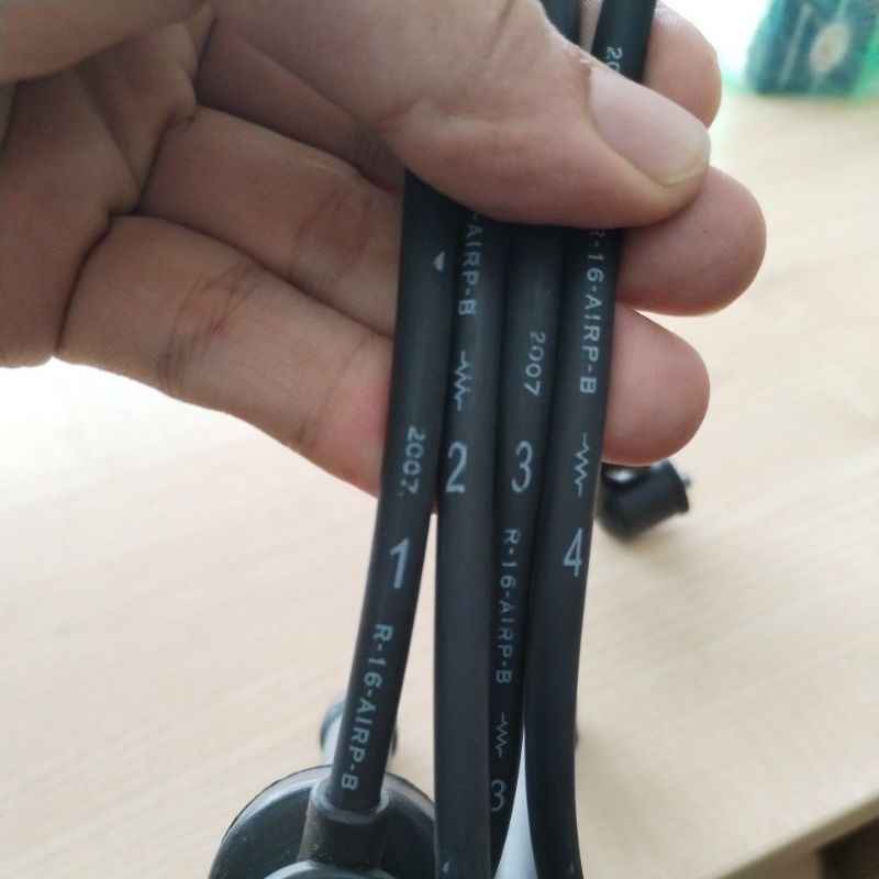 DAIHATSU S89, RUSA 16v plug cable Shopee Malaysia