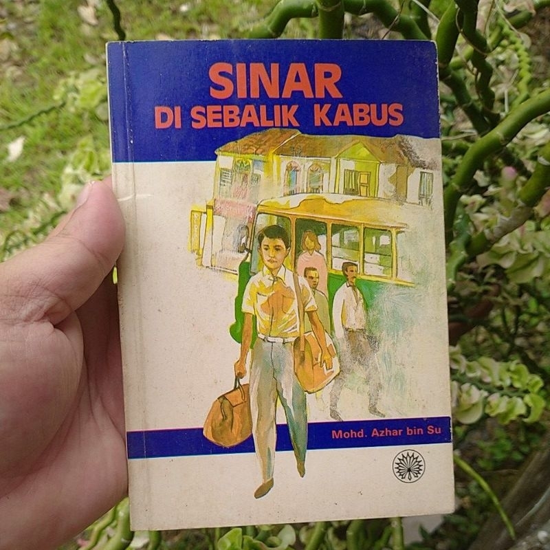 Buku Lama SINAR DI SEBALIK KABUS 1991 | Shopee Malaysia