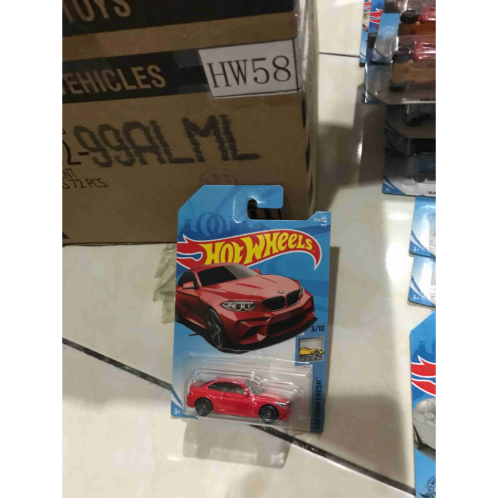 Hot wheels cheap bmw m2 red