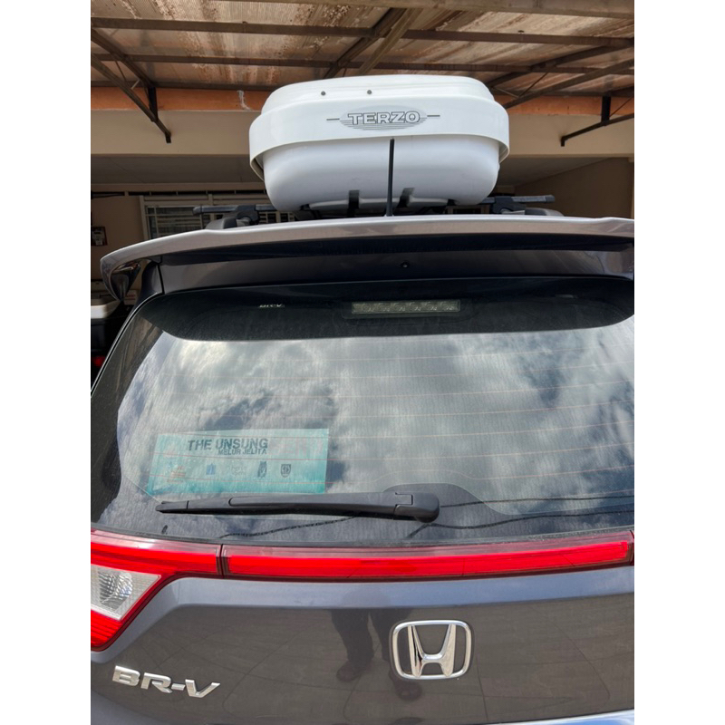 Terzo roof box hotsell