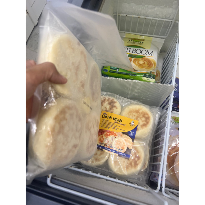 SAME DAY DELIVERY KAJANG SAHAJA!! MINI ROTI NAAN CHEESE by Auntie Naan ...