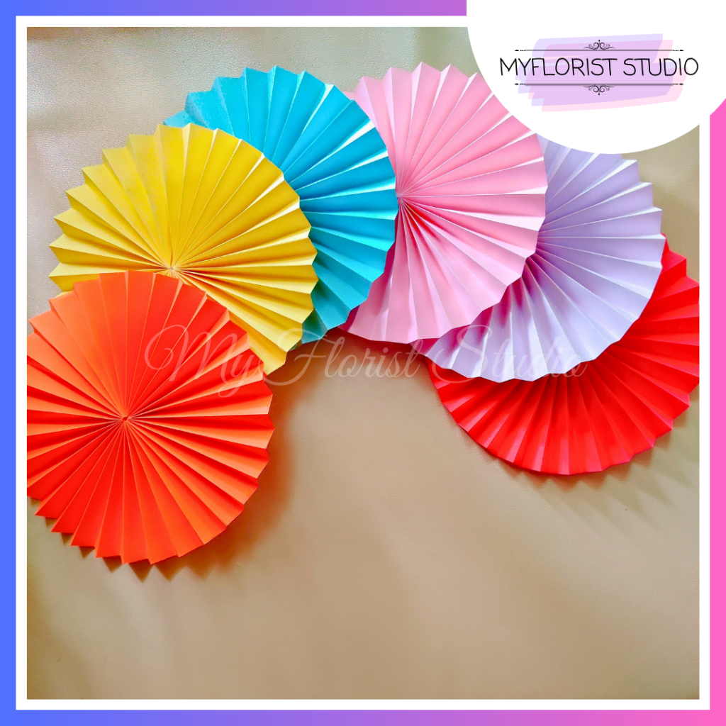 Ready Made Origami Round Paper Fan For Birthday Party Event Flower ...