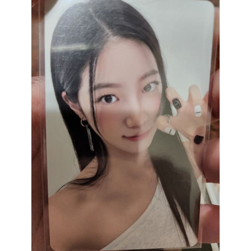 LE SSERAFIM Unforgiven POB Photocard Sakura Yunjin Chaewon Kazuha
