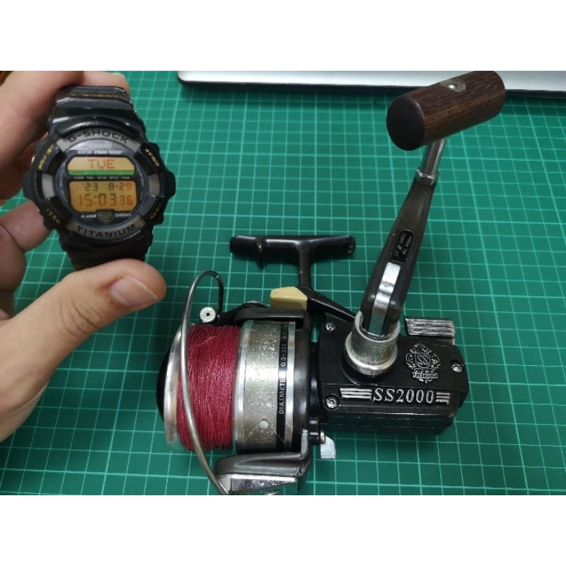 Moulinet Toupie Vintage Daiwa RG2600 - Fabriqué Au Japon - Pour Pêche Eau Douce Et Salée