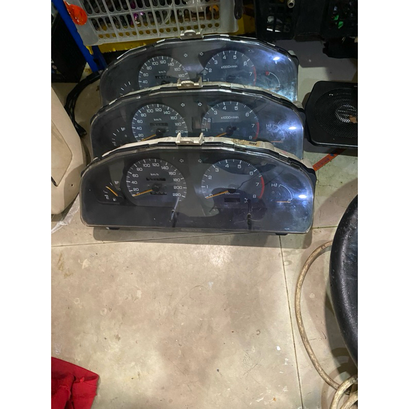 Speedometer Nissan sunny ex saloon $50 7309428