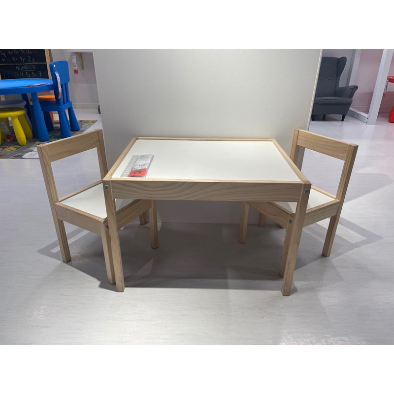 Swedish design LATT Children's table with 2 chairs, white, pine