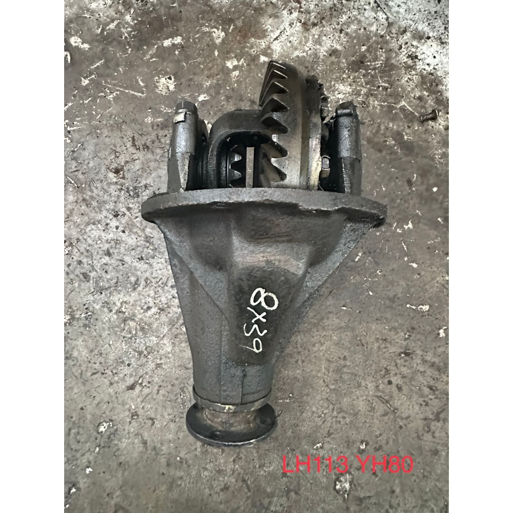 Toyota Hiace Lh113 Ly100 Yh80 Differential Rear Gear Axle Rear Gearbox Used Original Auto Part