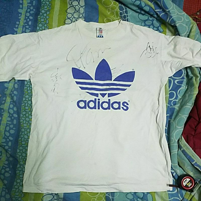 baju bundle adidas vintage USA pit 23x29 with signature Shopee Malaysia