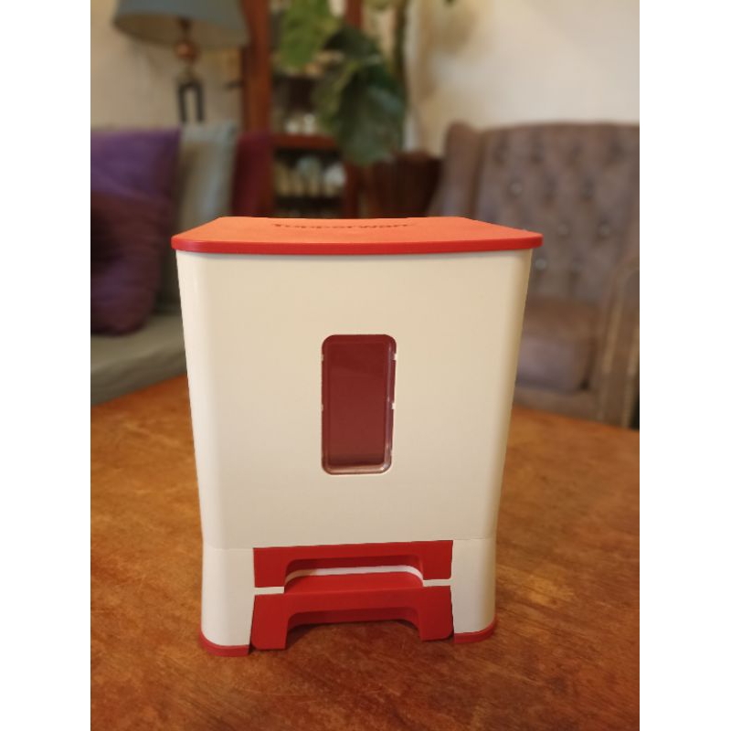 Pre-Loved Tupperware Rice Dispenser 10.5kg (minor defect) chat us ...