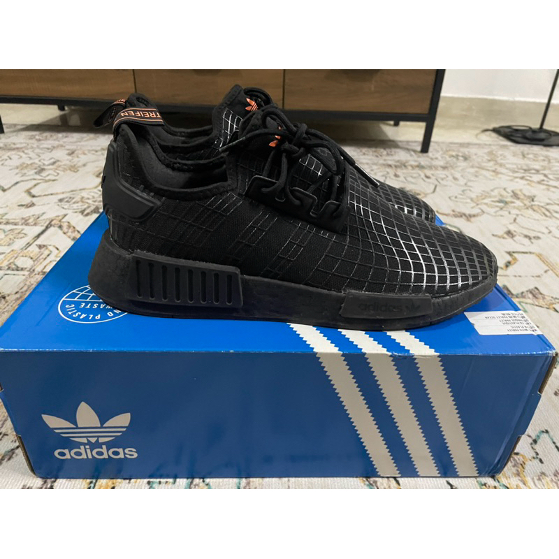 Adidas nmd hot sale r1 shopee