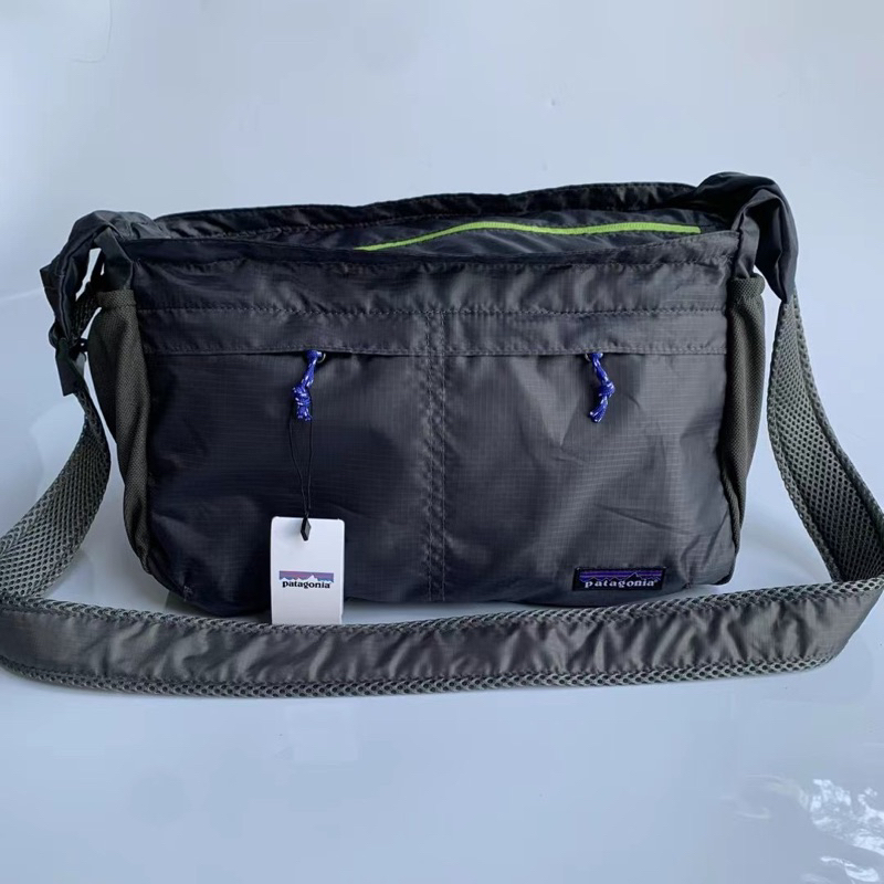 READY STOCK] SLING BAG PATAGONIA LIGHTWEIGHT TRAVEL COURIER BAG