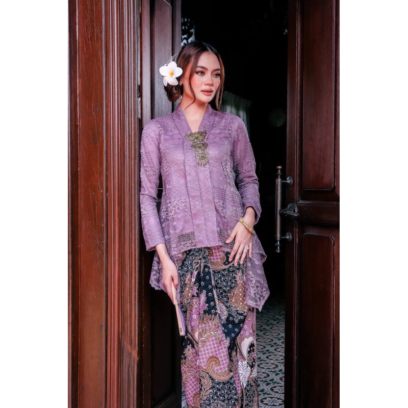 BCL LACEY KEBAYA MSBERIPINK CLOSET BATIK BAJU RAYA 2024 Baju Tunang ...