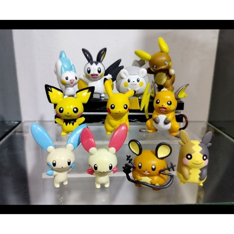 Pokemon Figure Electric Rodent Family Pichu,Pikachu, Raichu,Plusle ...