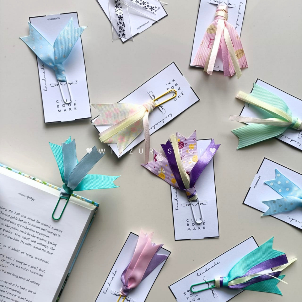 Colorful Jumbo Paper Clip Bookmarks, Bookmarks for Journal, Handmade