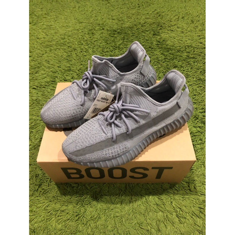 Adidas yeezy grey 100 best sale