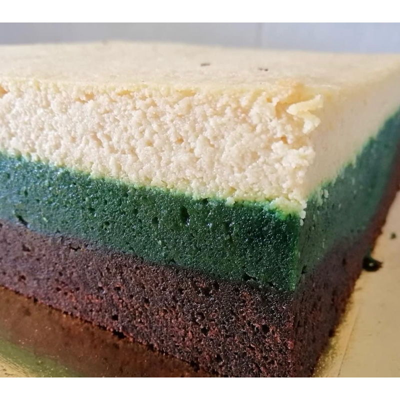 Kek Lapis Belacan Lumut Cheese | Shopee Malaysia