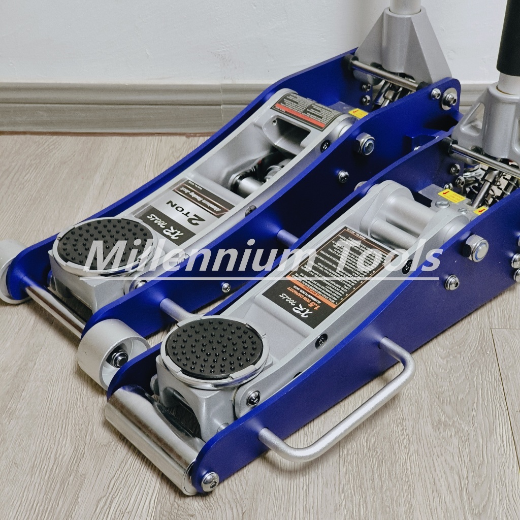 XR TOOLS Heavy-Duty Aluminum Low Profile Garage Jack With Double Pump ...