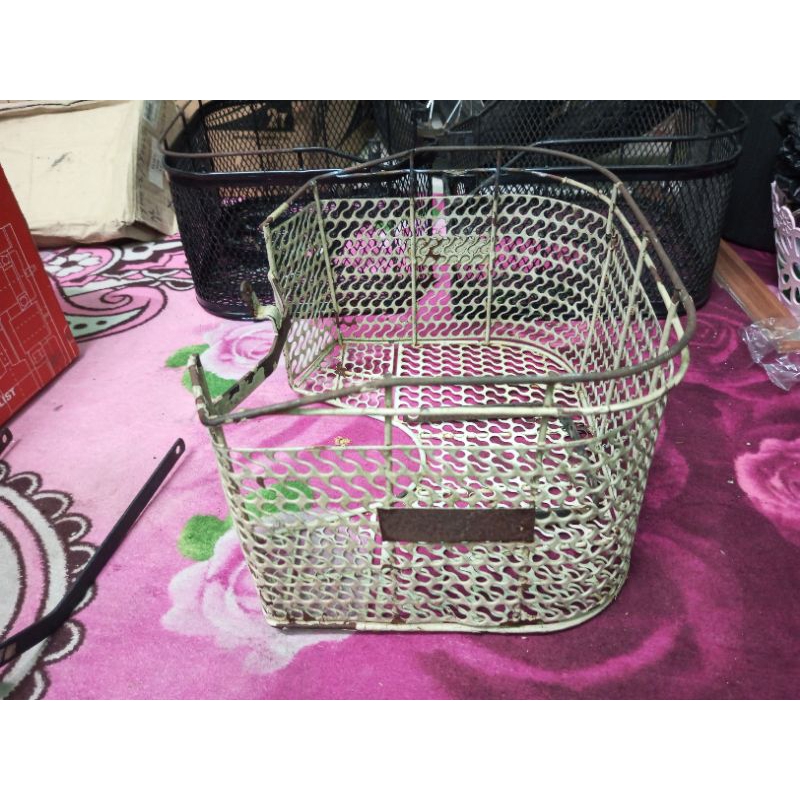 Raga bakul putih ss1/ss2 stock lama condong tepi used item | Shopee ...