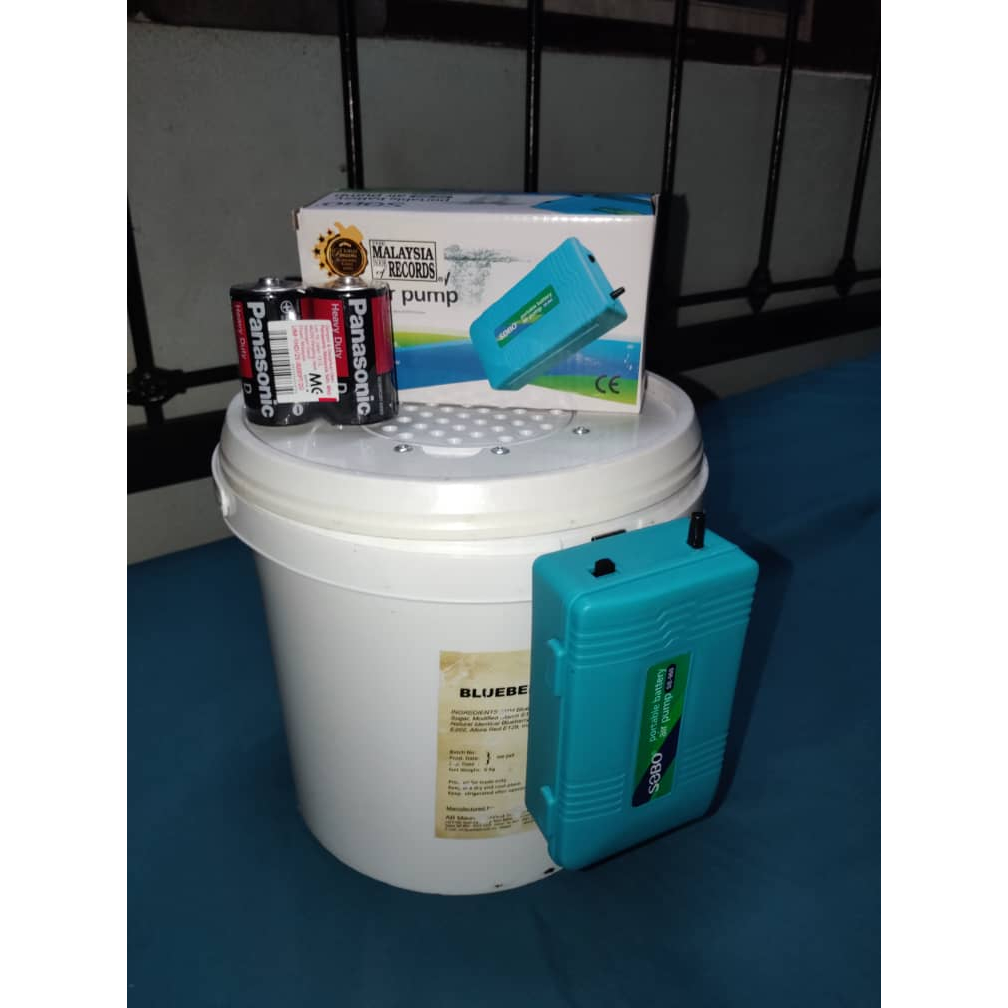 (COMBO SB-960) Bekas/ Tong Umpan Pancing 6 Liter + Pump Oksigen ...