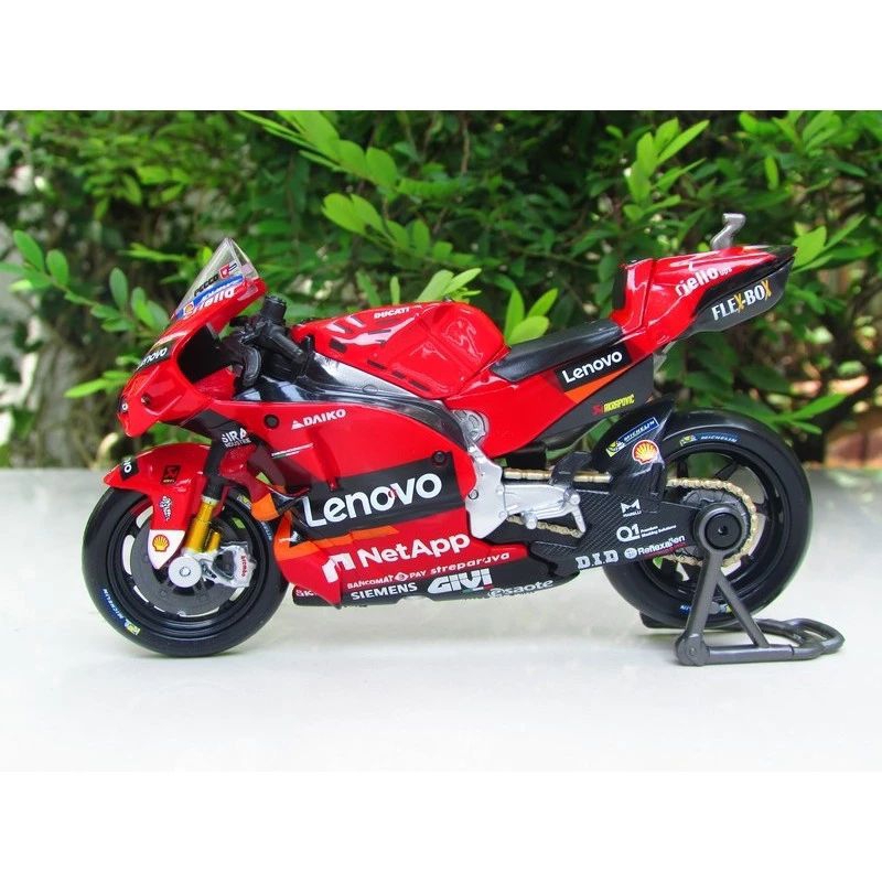 Maisto 1/6 (33cm) MOTOGP 2022 Ducati Lenovo Team Moto GP