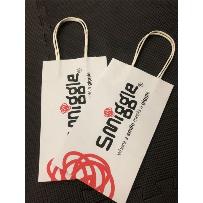 SMIGGLE PAPER BAG GIFT WRAPPING BEG Shopee Malaysia