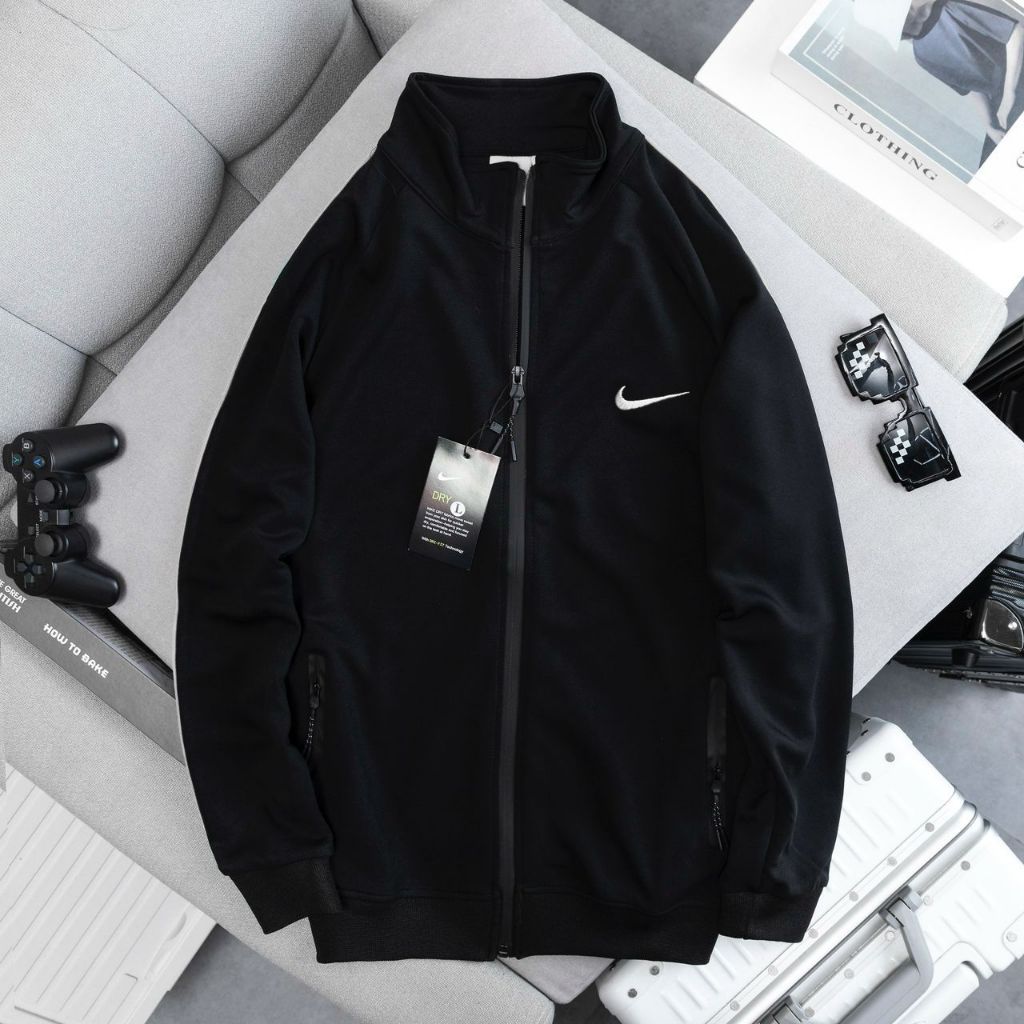 Nike woolen hotsell jacket