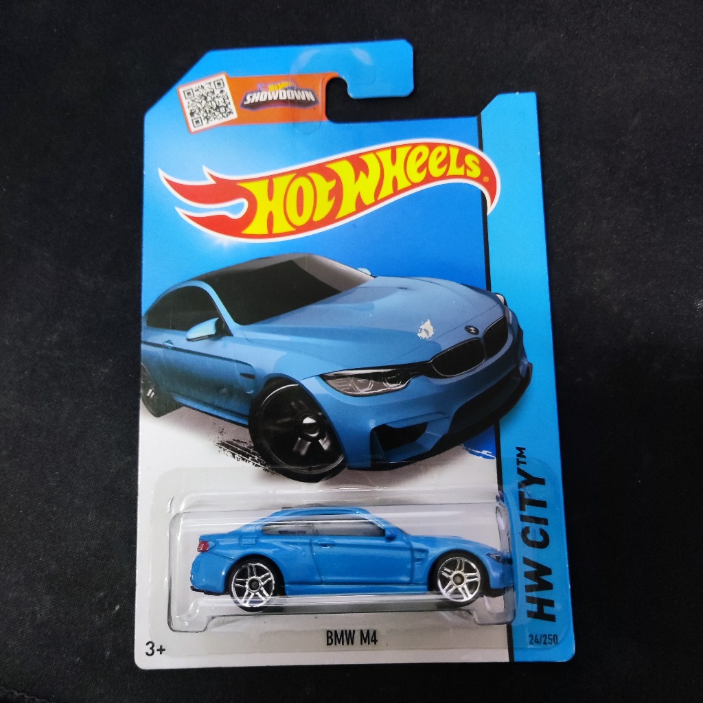 Hot wheels best sale bmw m4 blue