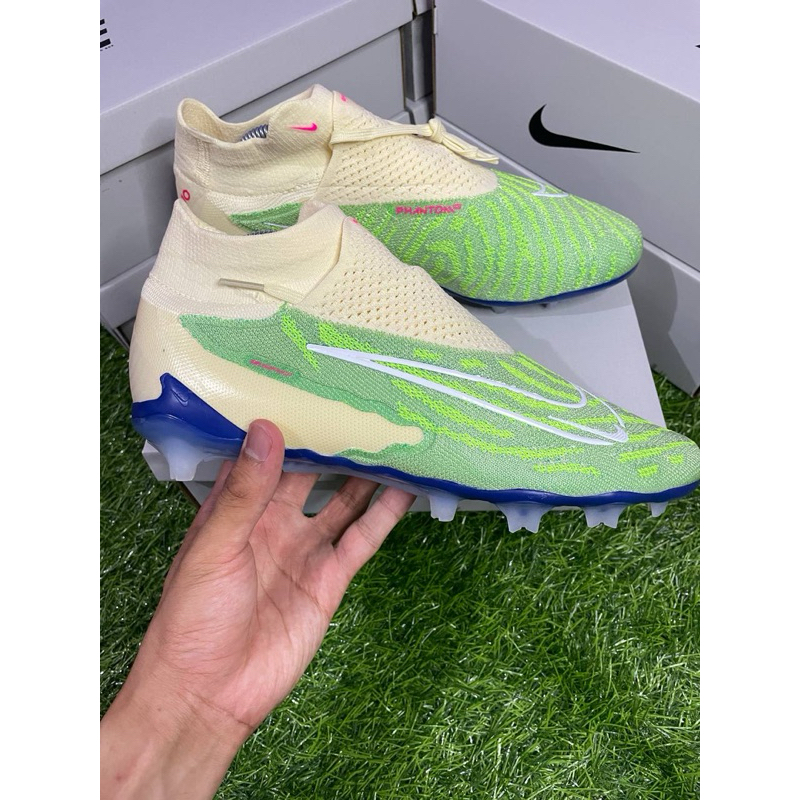 kasut bola nike phantom