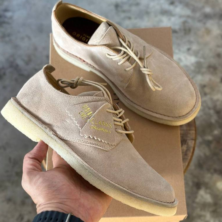 Low cut desert boots shop