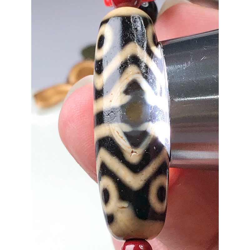 Dzi Beads 天珠奇緣| 西藏回流高油润扁型凤九眼天珠，尺寸58*13