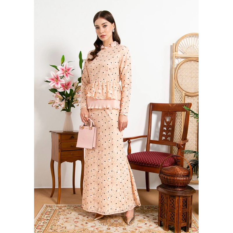 ZALIA Lace Peplum Kurung Set Zalora Size XL | Shopee Malaysia