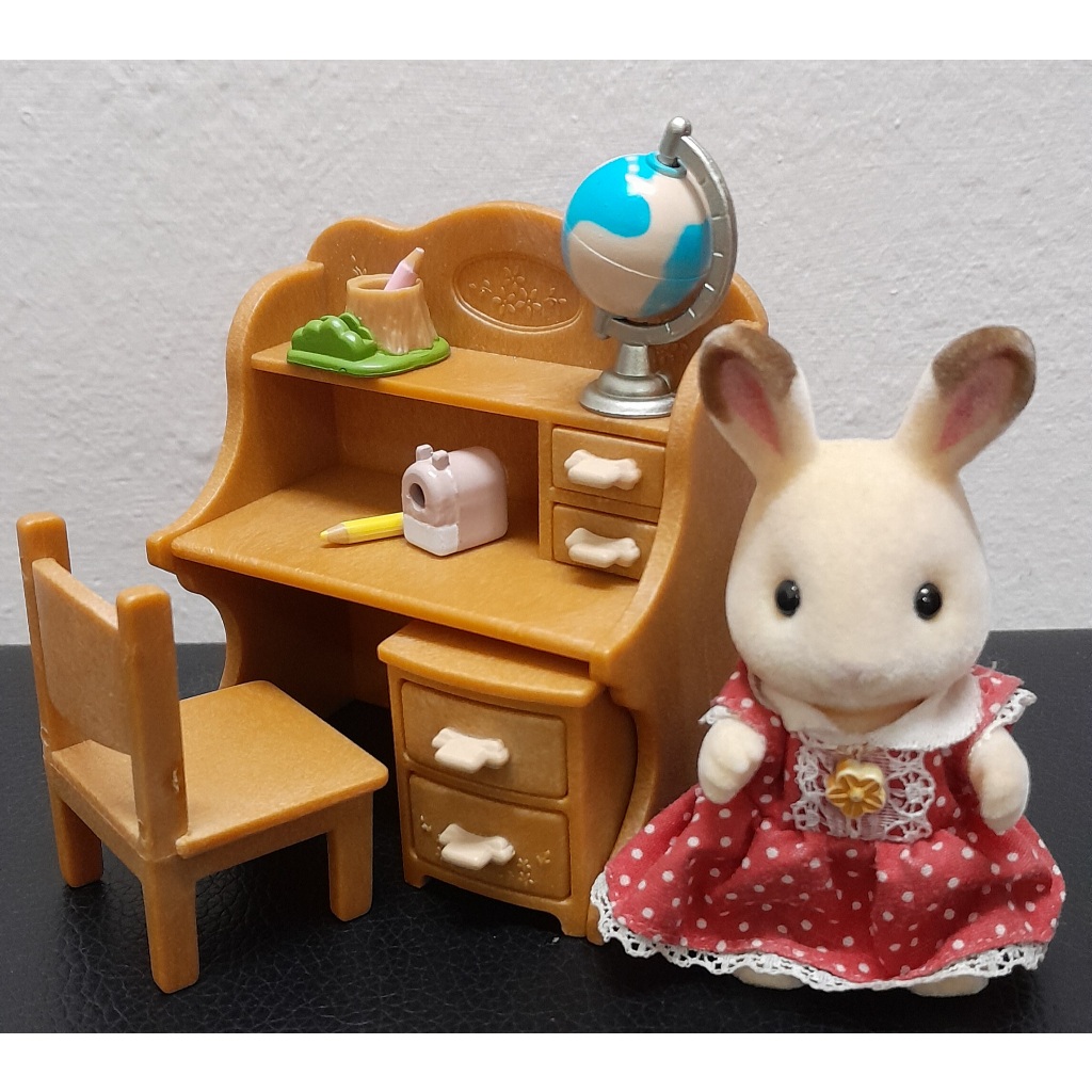 Sylvanian Families Chocolate Rabbit Sister Set Preloved Shopee Malaysia 7373