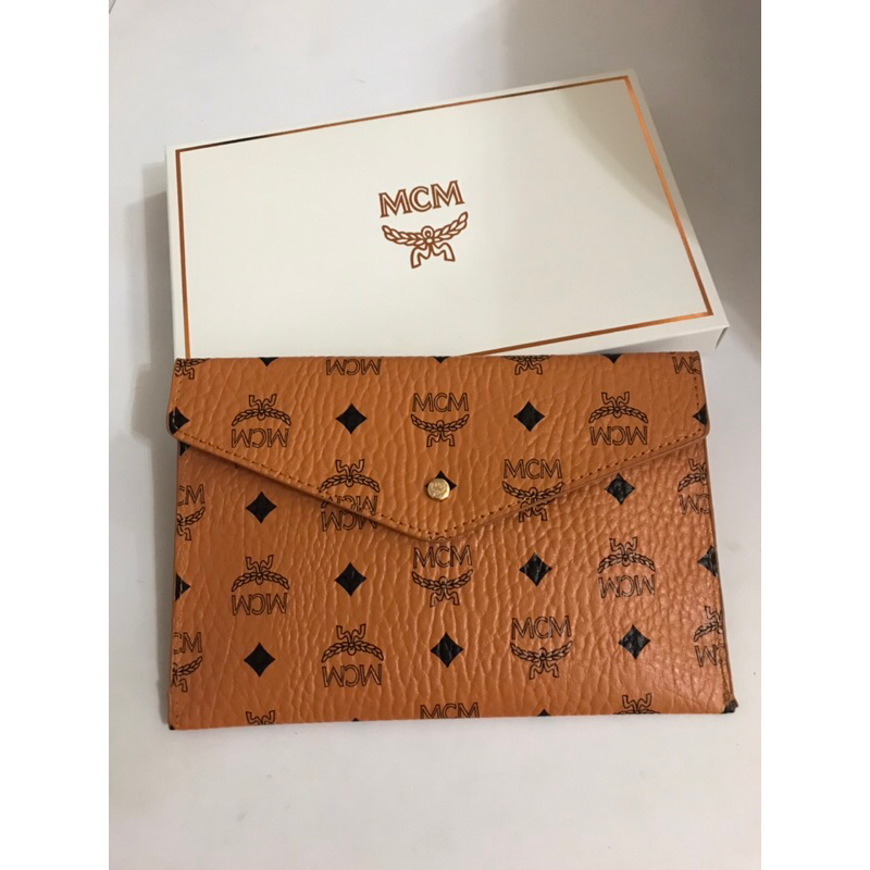 Mcm envelope pouch sale