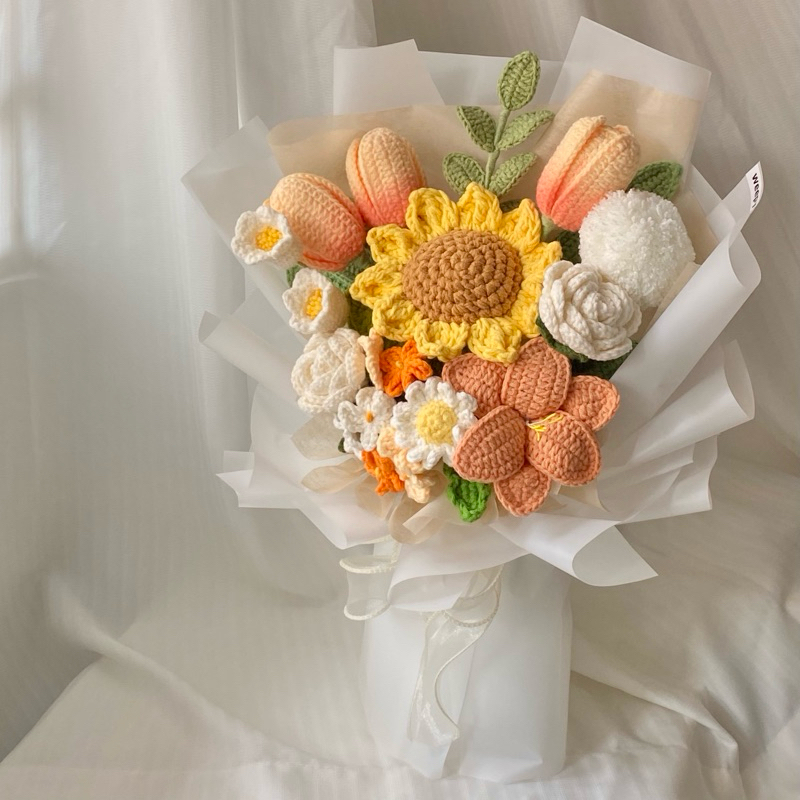 Graduation Bouquet Handmade crochet sunflower Hand-knitted Artificial ...