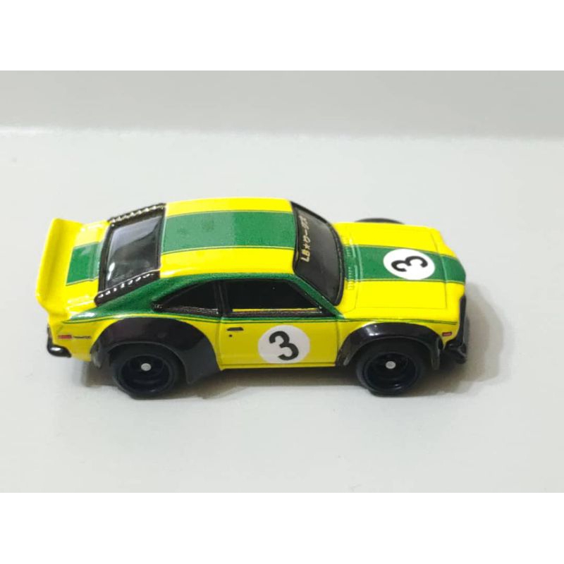 Hot Wheels Mazda RX3 Break - Modèle Collection 1/64, Métal, Pneus Real Riders