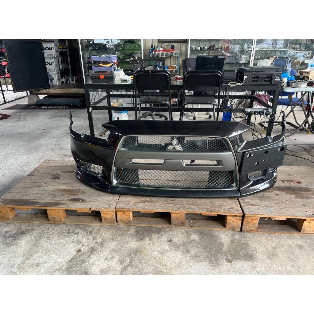 MITSUBISHI EVO 10 (ORIGINAL) FRONT BUMPER | Shopee Malaysia
