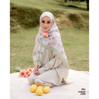 Sugarscarf Claudia Voile / Bawal Monogram Instant Tie Back Free Size