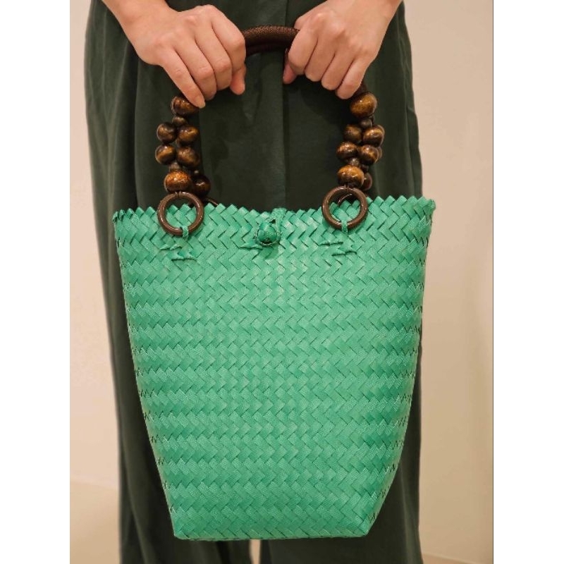 BORNEO SHOULDER BAG