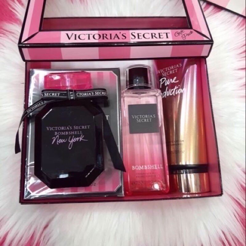 Minyak Wangi Bombshell_New York Perfume & Body Mist & Lotion 3in1 Gift ...