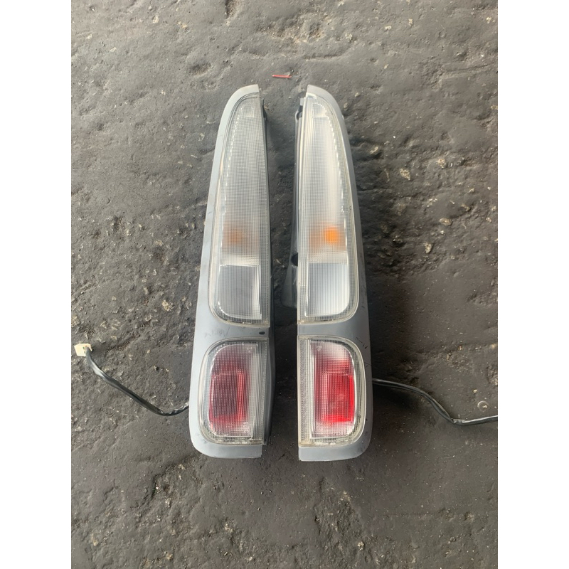 Perodua Kenari Rear Lamp Tail Lamp Set L900S Shopee Malaysia