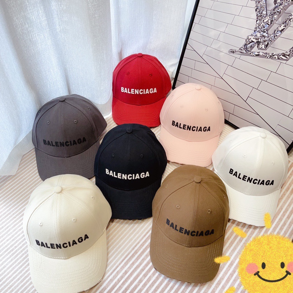 Balenciaga sales cap men