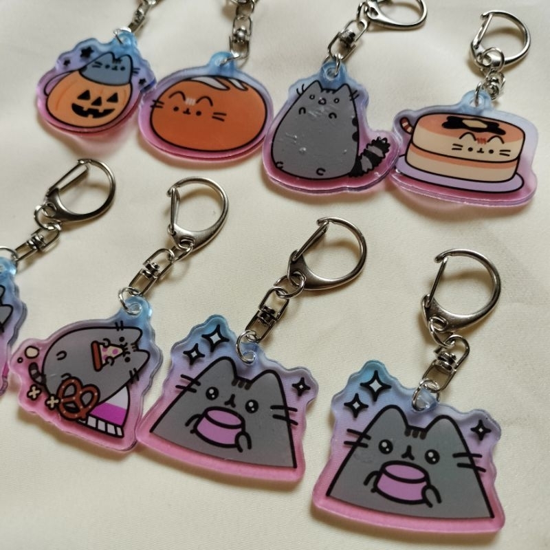 Ado x Pusheen Acrylic Key Chain Ado x Pusheen Acrylic Key Chain