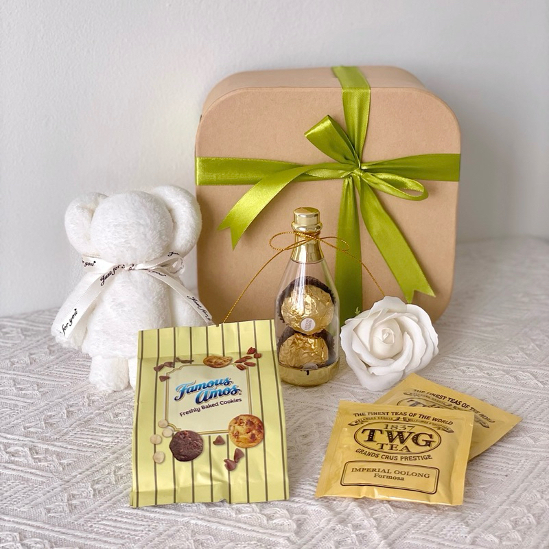 [READY STOCK] RAYA Gift Box | Hadiah Coklat Ferrero Rocher Giftbox ...