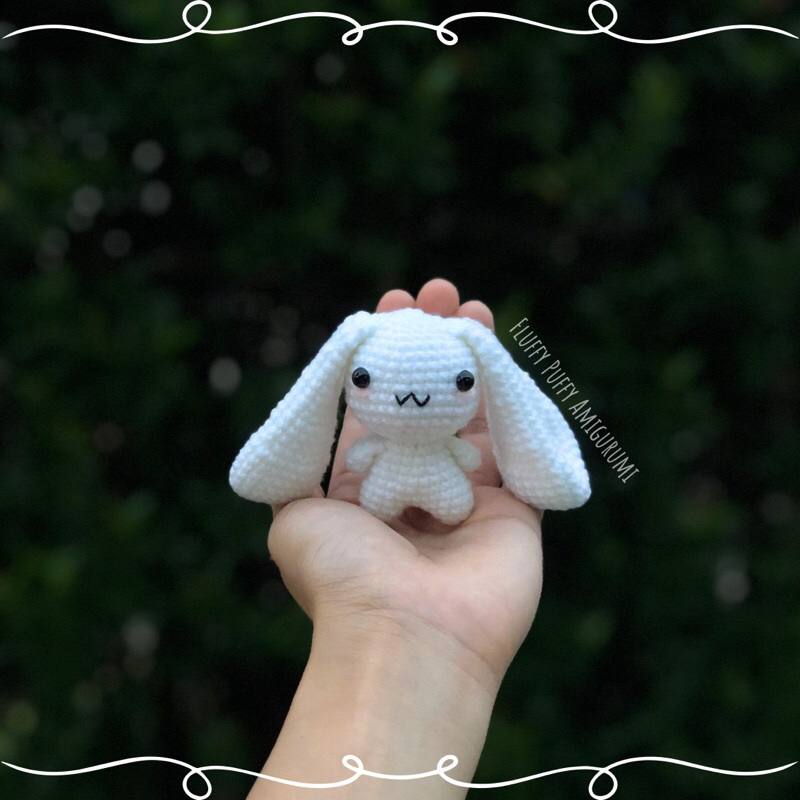 [Ready Stock] Handmade Amigurumi Cinnamoroll Crochet Keychain | Shopee ...