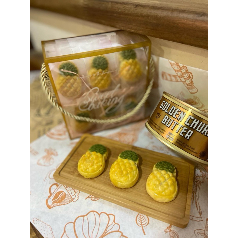 Homemade Golden Churn Butter Pineapple Shape Pineapple Tars | Shopee ...