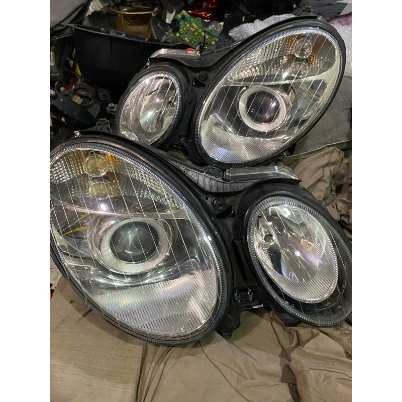 Mercedes Benz W211 headlamp L/R | Shopee Malaysia