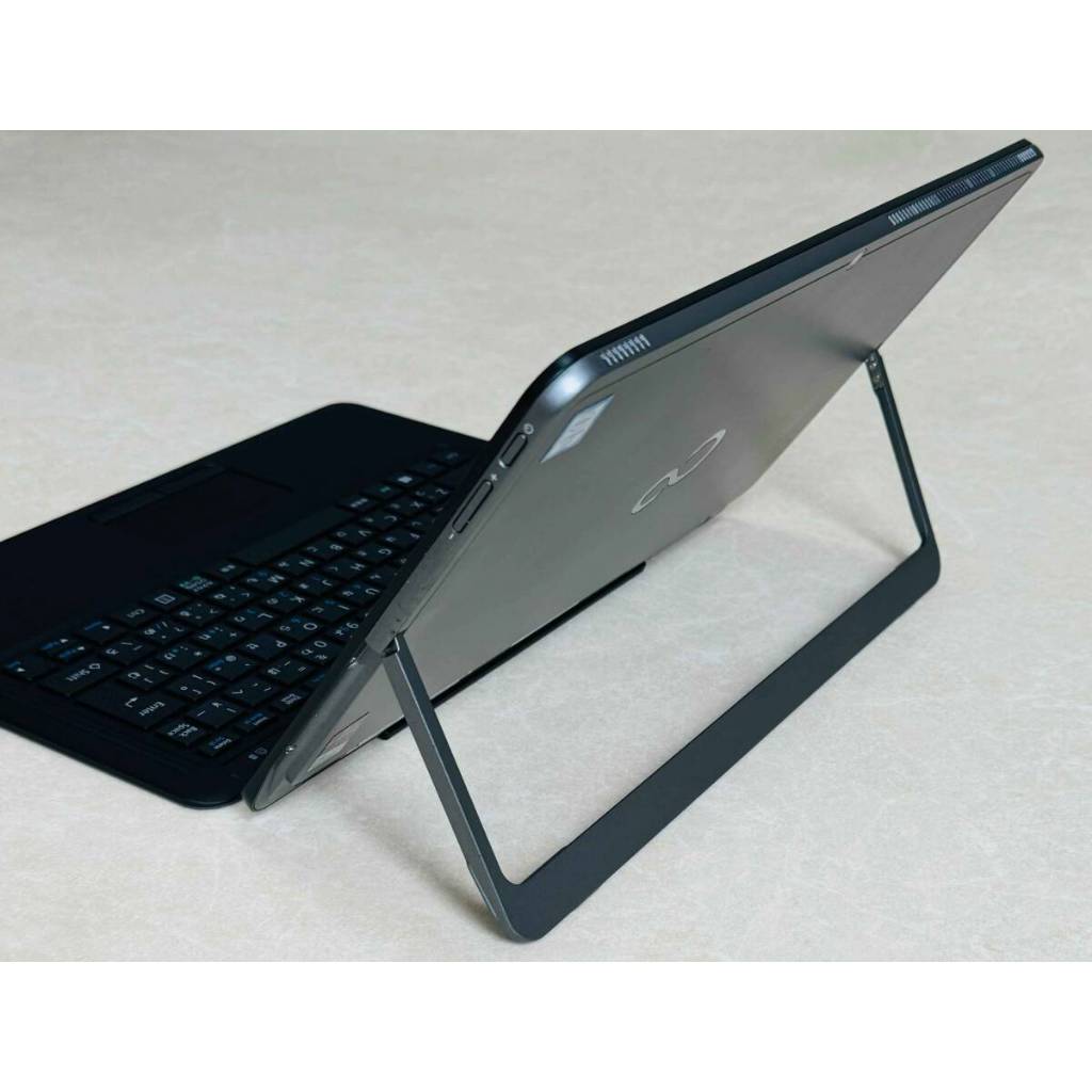 FUJITSU ARROWS Tab R727 i5 7300u 7th Gen Win Tablet (Refurbished