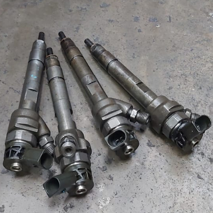 injector bmw f10 520d n47n | Shopee Malaysia