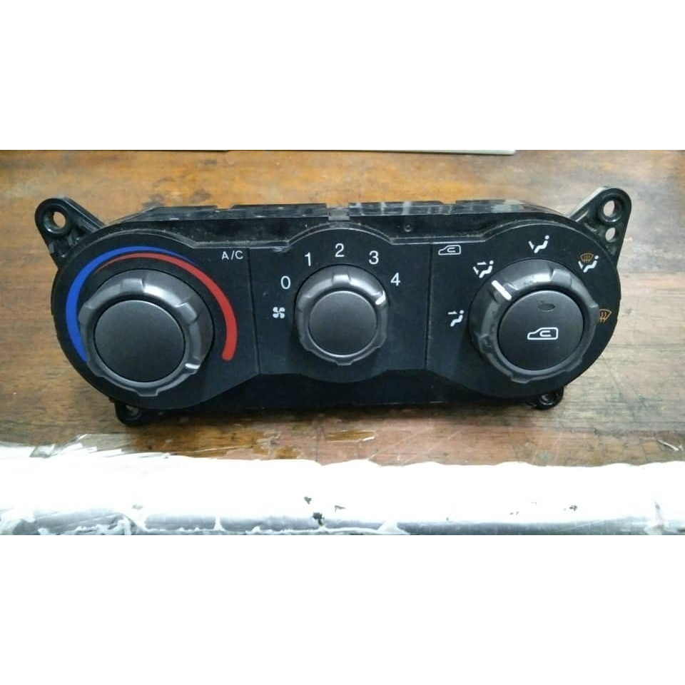 CONTROL PANEL HYUNDAI MATRIX AIRCOND A/C SWITCH COMPLETE SET RESISTOR